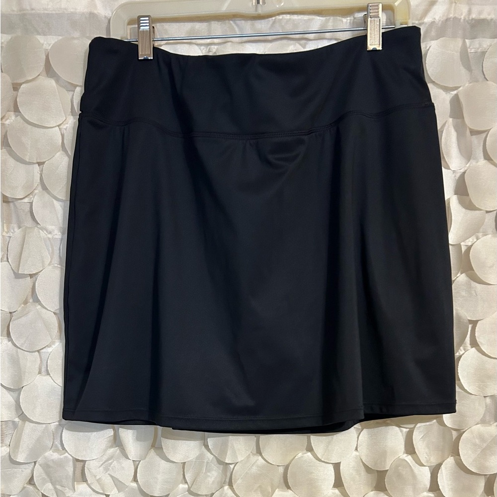 Baleaf black skirt with shorts size 2XL